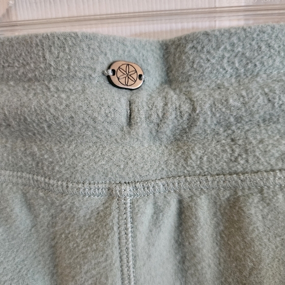 Gaiam Women's Super Soft Jogger Pants Light Green Size Medium - Picture 3 of 9